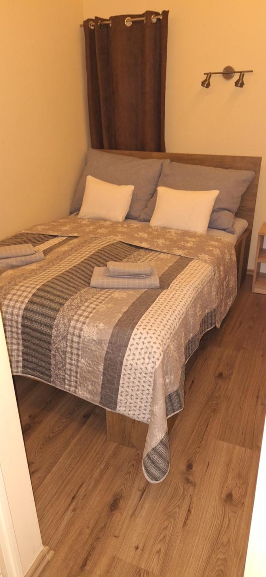 Paradise Apartmanhaz Еґер Екстер'єр фото