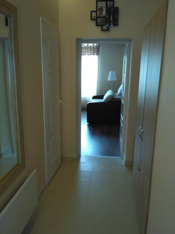 Paradise Apartmanhaz Еґер Екстер'єр фото